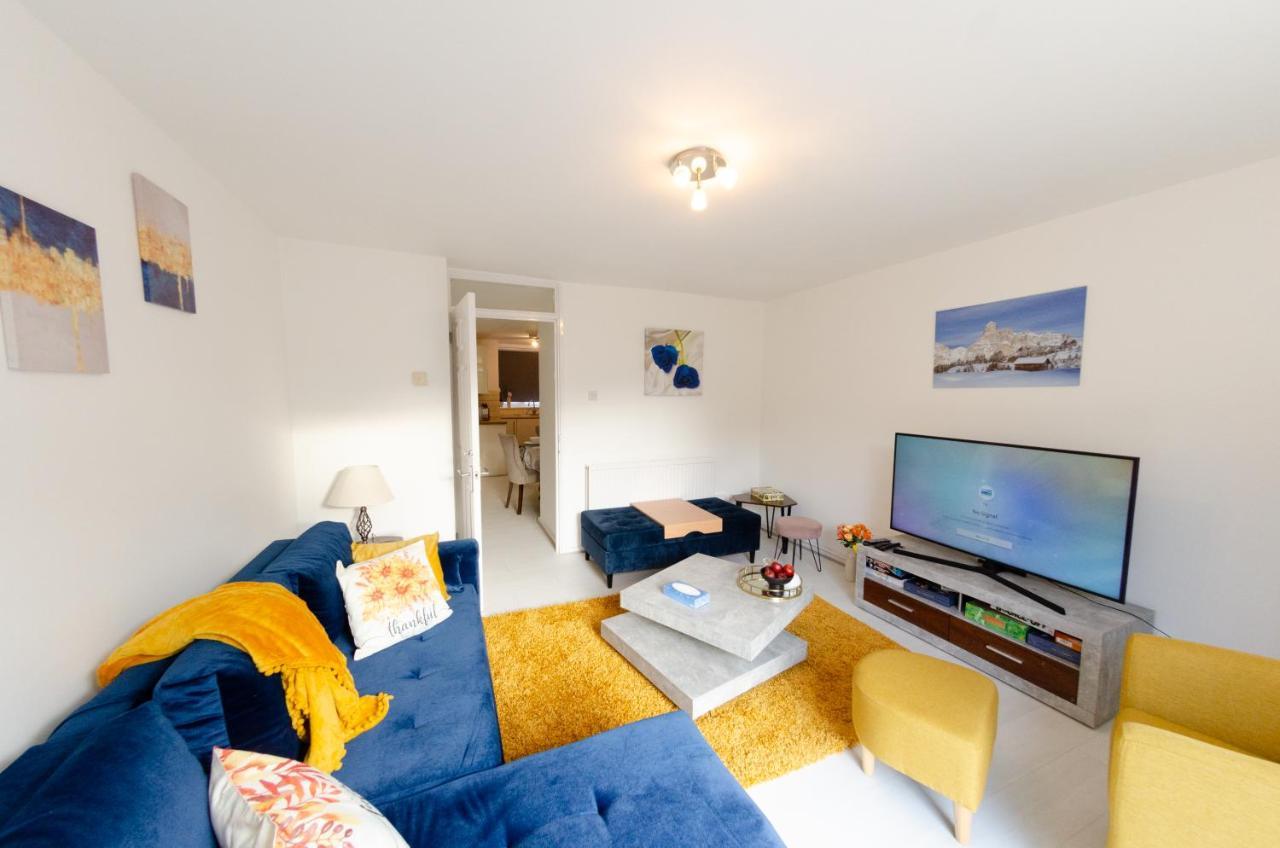 Spacious House Near Kings Cross Villa ลอนดอน ภายนอก รูปภาพ