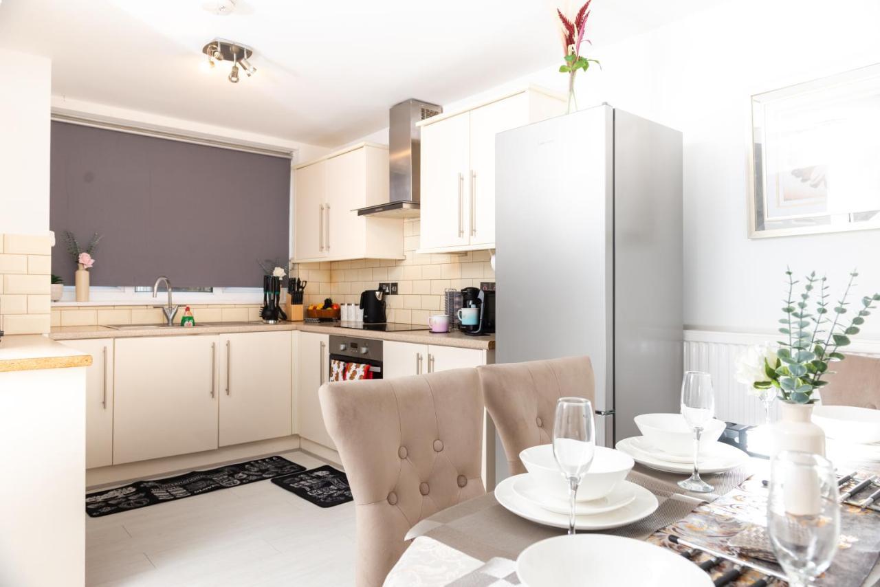 Spacious House Near Kings Cross Villa ลอนดอน ภายนอก รูปภาพ